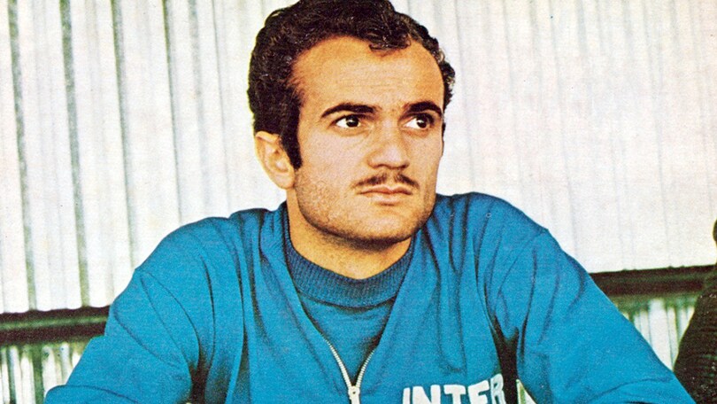 Bandiere al vento / Sandro Mazzola