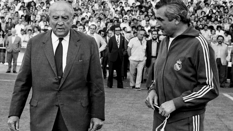 Bandiere al vento / Santiago Bernabéu