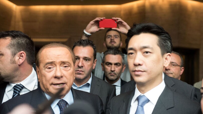 La guerra televisiva e il bersaglio Berlusconi