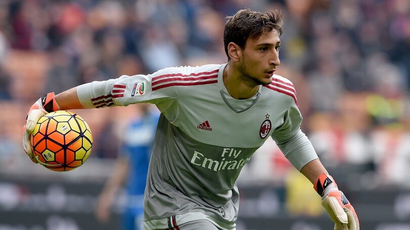 I guai di (chi insulta) Donnarumma