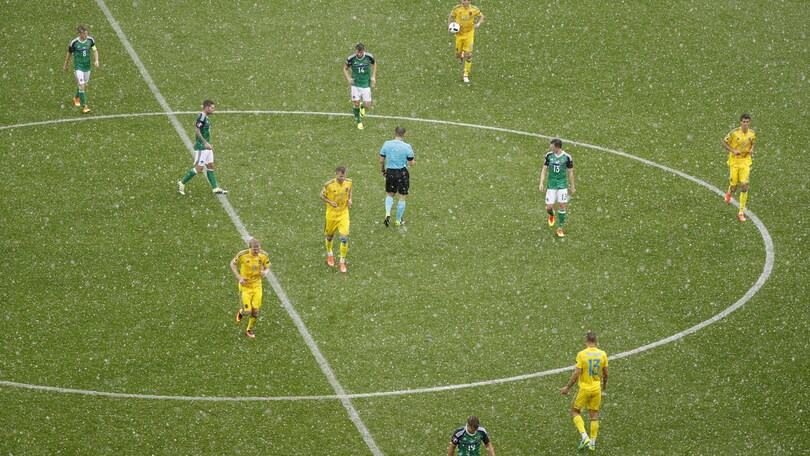 Euro 2016, Ucraina-Irlanda del Nord 0-2