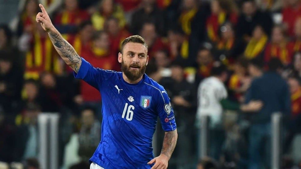 L'Italia soffre ma riacciuffa la Spagna: Montolivo K.O., Pellè punito