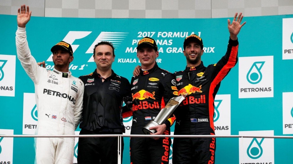 F1, Gp Malesia: la vittoria di Verstappen e la rimonta di Vettel