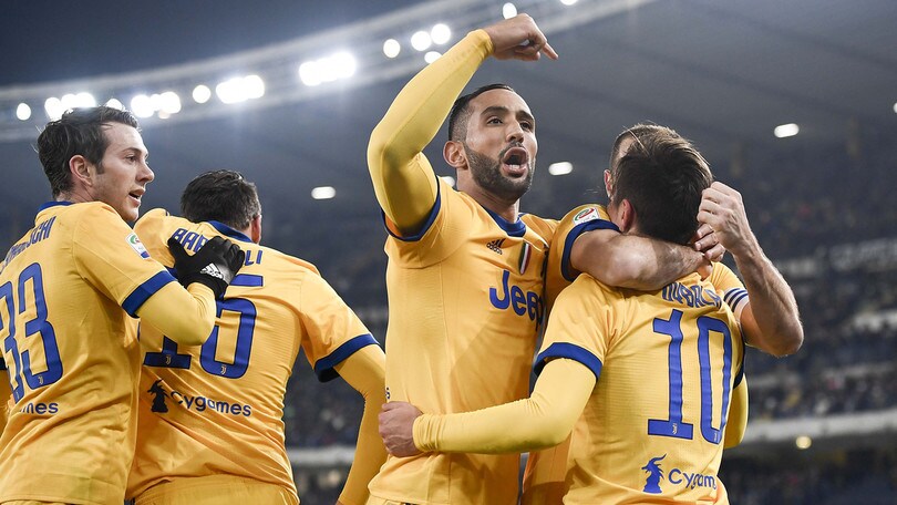 Dybala, che Joya: doppietta al Verona