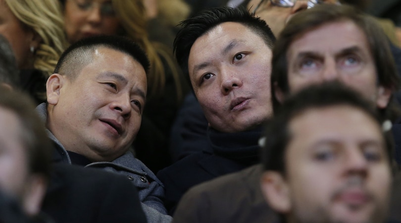 L'Italia che abbraccia i cinesi