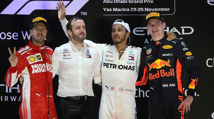 F1 Abu Dhabi: Hamilton, Vettel e l'omaggio a Fernando Alonso