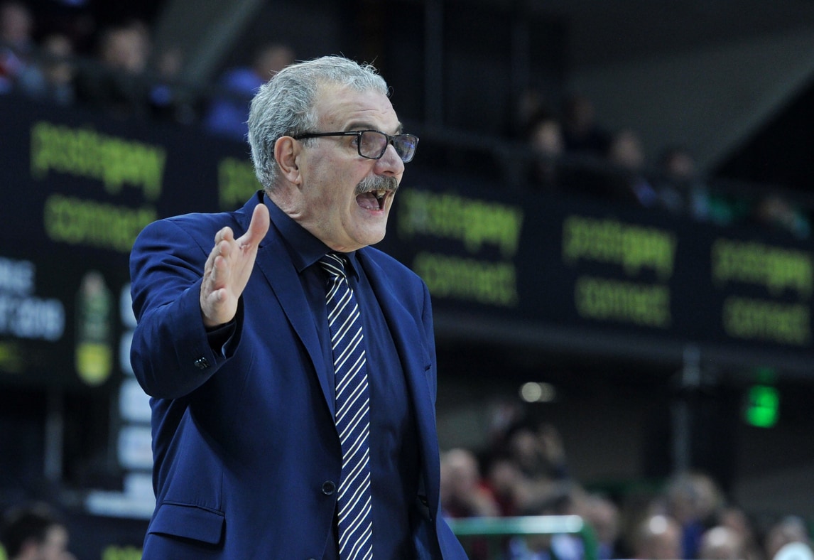 Sacchetti più forte anche del sacchettismo