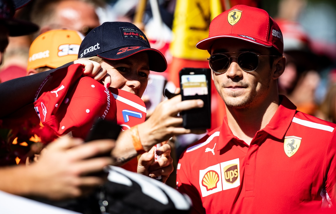 F1 Austria: Leclerc in pole al Red Bull Ring, penalità per Hamilton