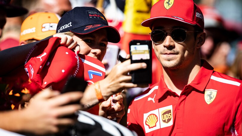 F1 Austria: Leclerc in pole al Red Bull Ring, penalità per Hamilton