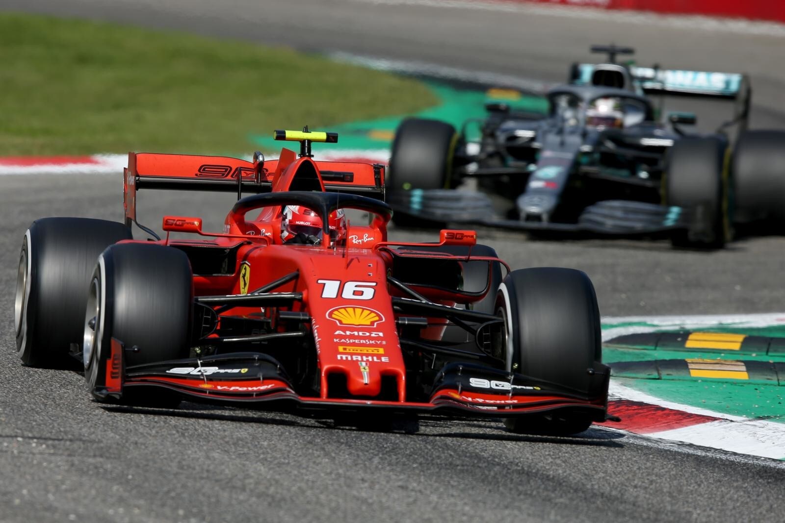 Ferrari e i 55 cavalli in più rispetto alla concorrenza