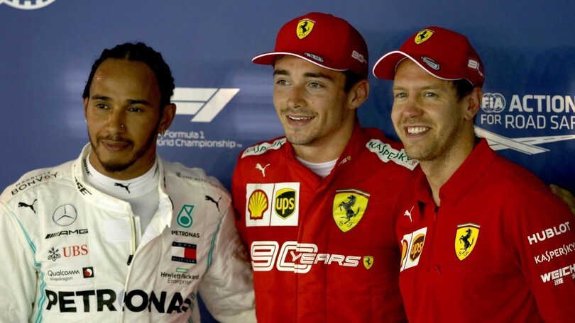 Leclerc e l'inaspettata pole Ferrari a Singapore