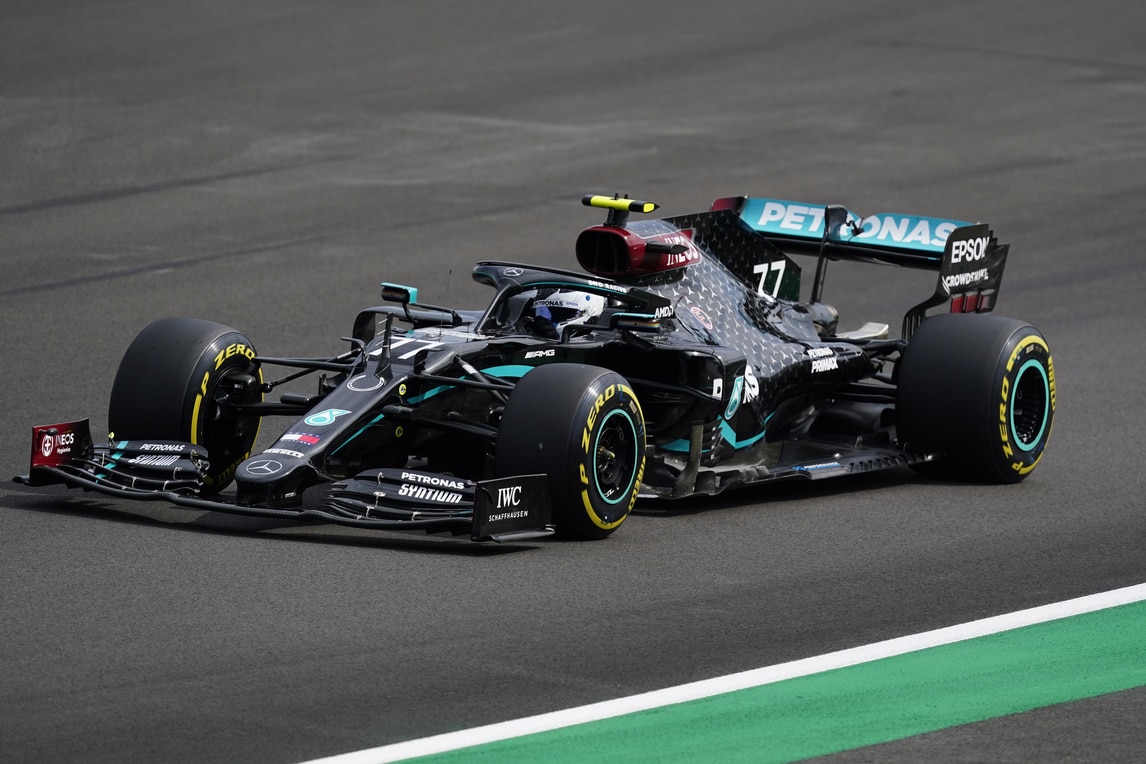 F1, Gp 70° Anniversario: Bottas in pole, Hulkenberg in seconda fila