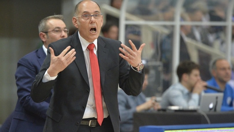 Caja e le porte girevoli