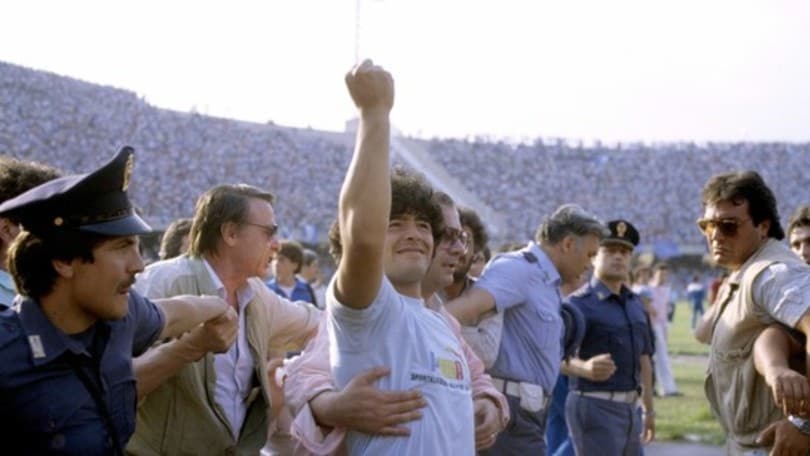 Calciomercato: Giugno 1984, Napoli milionaria con Maradona