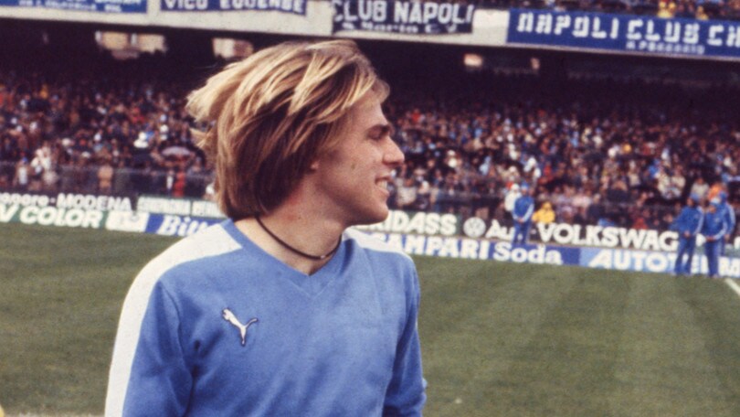 I ricordi europei di Andrea Agostinelli con la maglia del Napoli