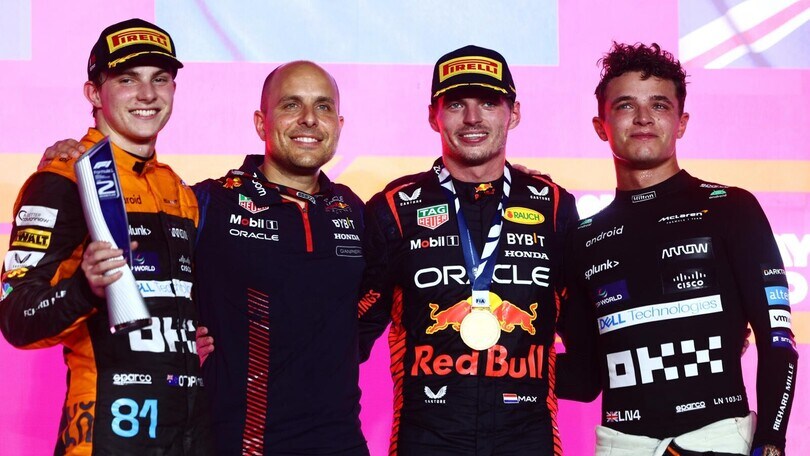 F1 Qatar: vince Verstappen, doppio podio McLaren con Piastri e Norris