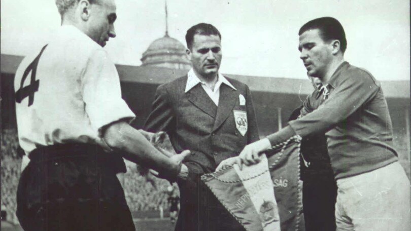 1953, l’Ungheria è la Regina d’Inghilterra