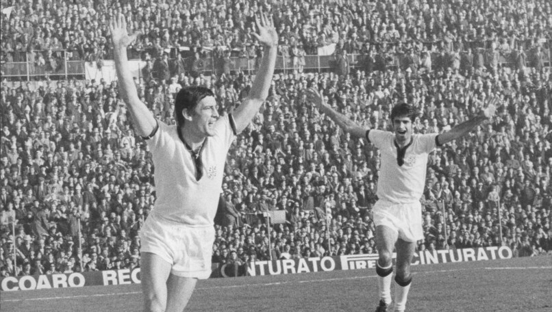 Gigi Riva, addio alla più grande leggenda del nostro calcio