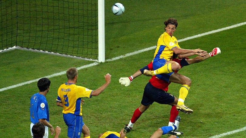 Il tacco di Ibra a Euro 2004