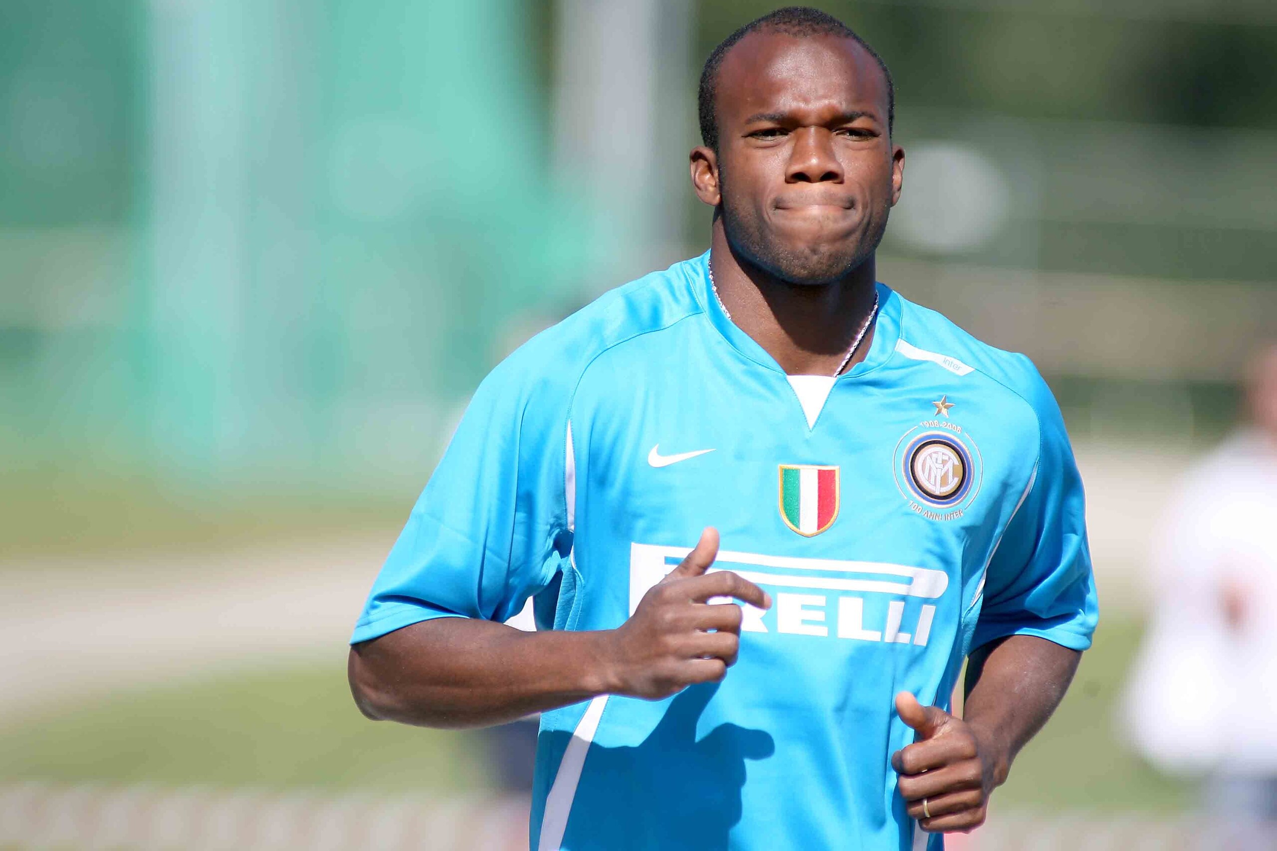 Le spy story del calciomercato: Suazo, parenti serpenti