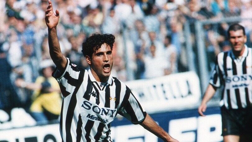 Nicola Amoruso, una vita da Serie A