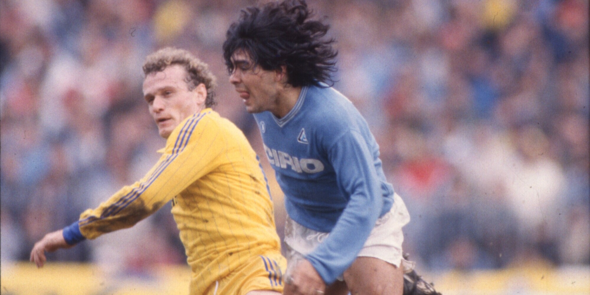 Maradona, col Napoli un esordio senza sorrisi