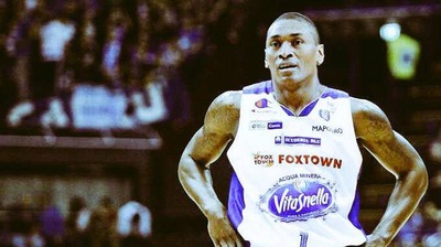 Dilettani contro Ron Artest (Guerin Basket)