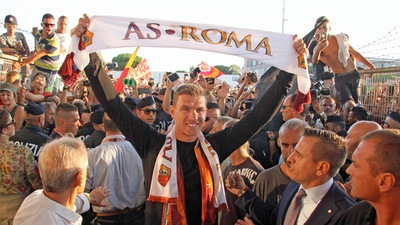 Dzeko, il primo bomber straniero della Roma dai tempi di Batistuta