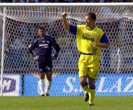 Calciomercato romantico, le operazioni più suggestive