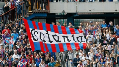 Catania più grande di sei partite comprate