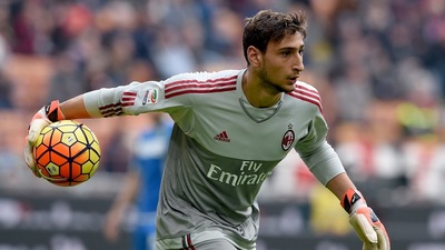 I guai di (chi insulta) Donnarumma