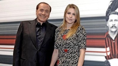 Trent'anni di Berlusconi, grande Milan e grandi soldi