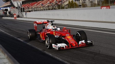 F1, test precampionato: il passo avanti Ferrari e la Mercedes nascosta