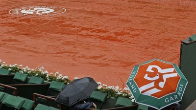Roland Garros, i puristi dell'ultimo Slam senza tetto