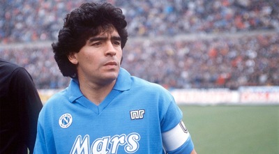 Napoli, un giocatore per ogni decennio