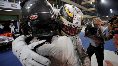 F1, Gp Abu Dhabi: il Mondiale di Rosberg e la strategia di Hamilton