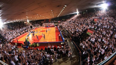 La carica dei cinquemila