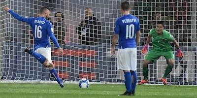 Italia, De Rossi-Immobile piegano l'Albania. Gara sospesa per 8'