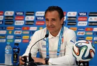 L'Italia che ha bruciato Prandelli
