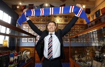 Steven Gerrard riparte dai Rangers