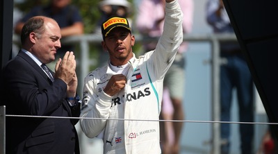 F1, Hamilton e il rinnovo con Mercedes