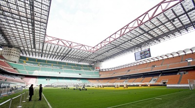 Il lungo addio a San Siro