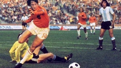 L'intervista impossibile: Johan Cruijff