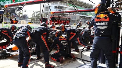 Red Bull e il pit stop a gravità zero