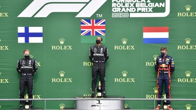 F1 Belgio: Hamilton mattatore a Spa, disastro Ferrari
