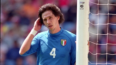 Turchia-Italia e le emozioni di Albertini all'esordio di Euro 2000
