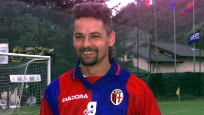 Calciomercato: l'arrivo di Baggio a Bologna e l'invasione di Sestola