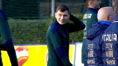 L’Italia in campo a Coverciano per il primo allenamento