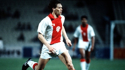 Marco van Basten, il 3 aprile 1982 il primo canto del Cigno di Utrecht