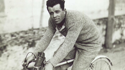Learco Guerra: il muratore che in sella a una bici divenne locomotiva umana